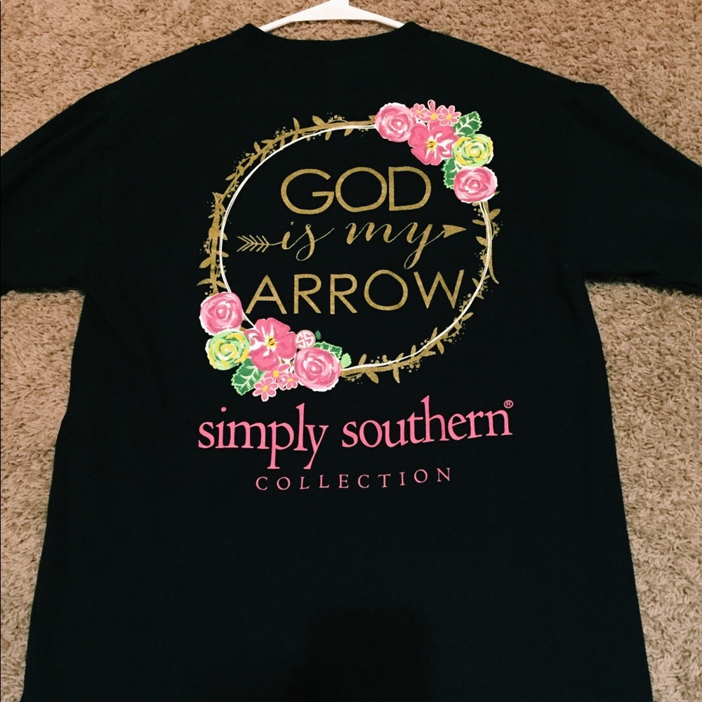 Simply Southern t-shirt.